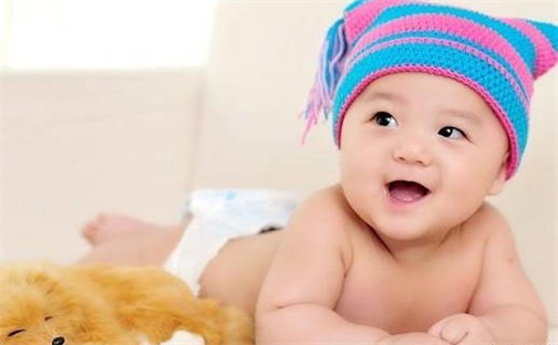 2026年05月12日出生梁姓女宝宝如何取名？好听有寓意的名字精选