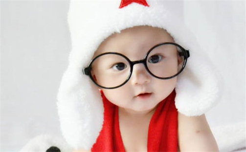 中华姓氏｜黄姓男宝404个成熟稳重名字推荐